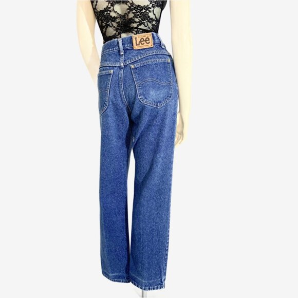 Vintage Medium Blue Wash LEE Jeans / Made in USA / 28 inch waist / size Small - Picture 10 of 14
